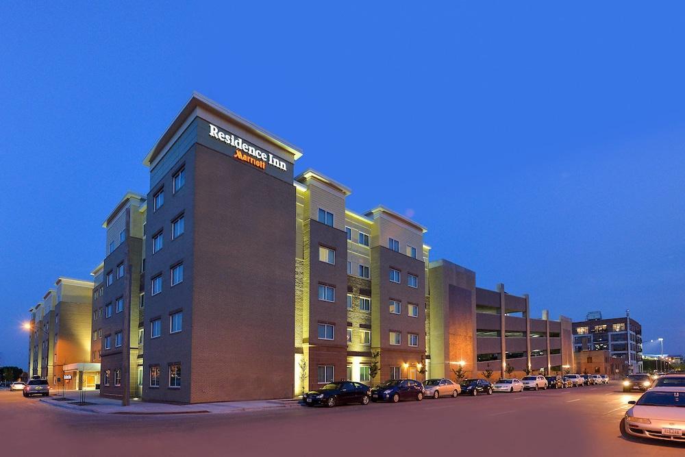 Hampton Inn & Suites Des Moines Downtown Εξωτερικό φωτογραφία