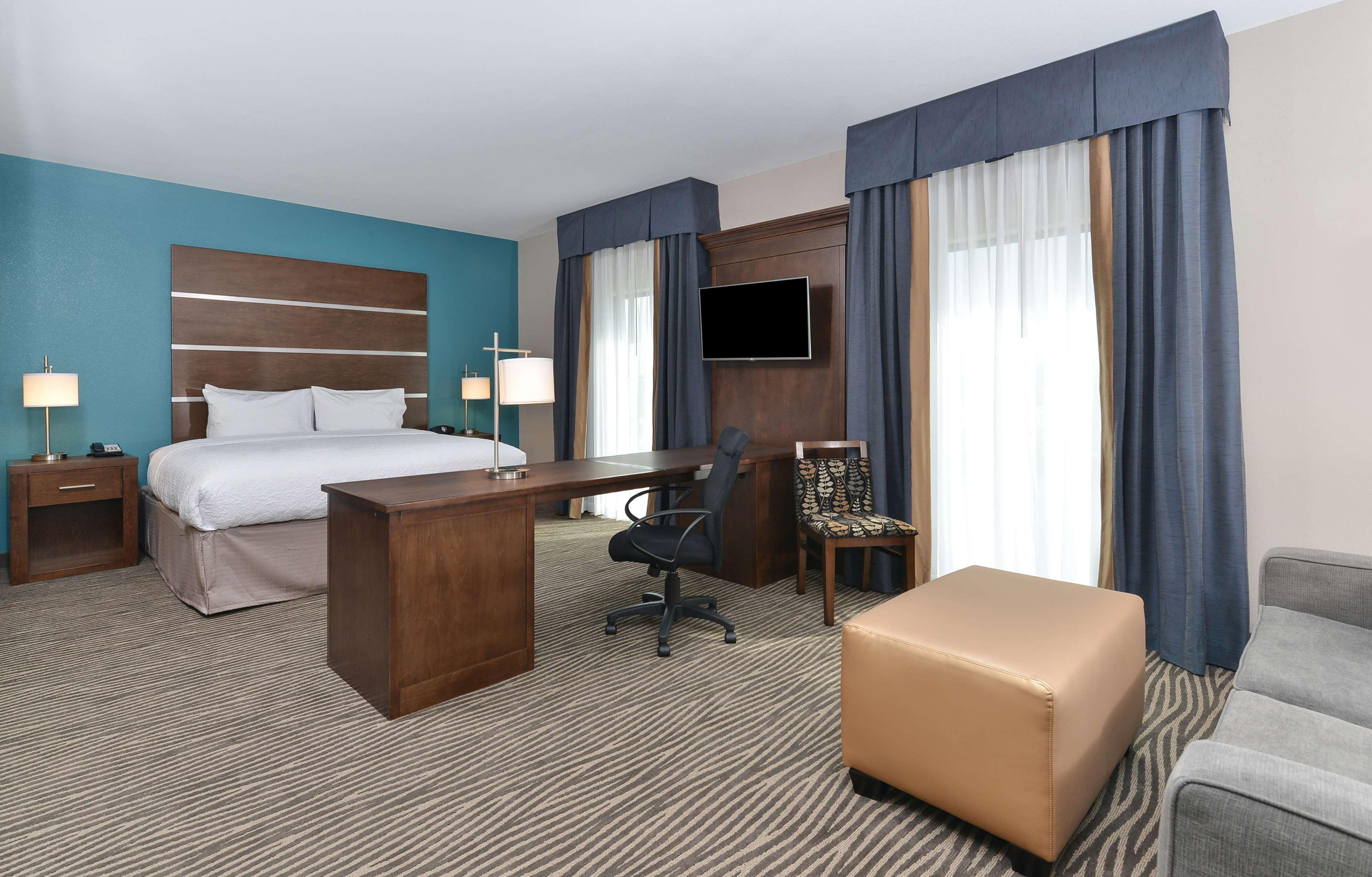 Hampton Inn & Suites Des Moines Downtown Εξωτερικό φωτογραφία