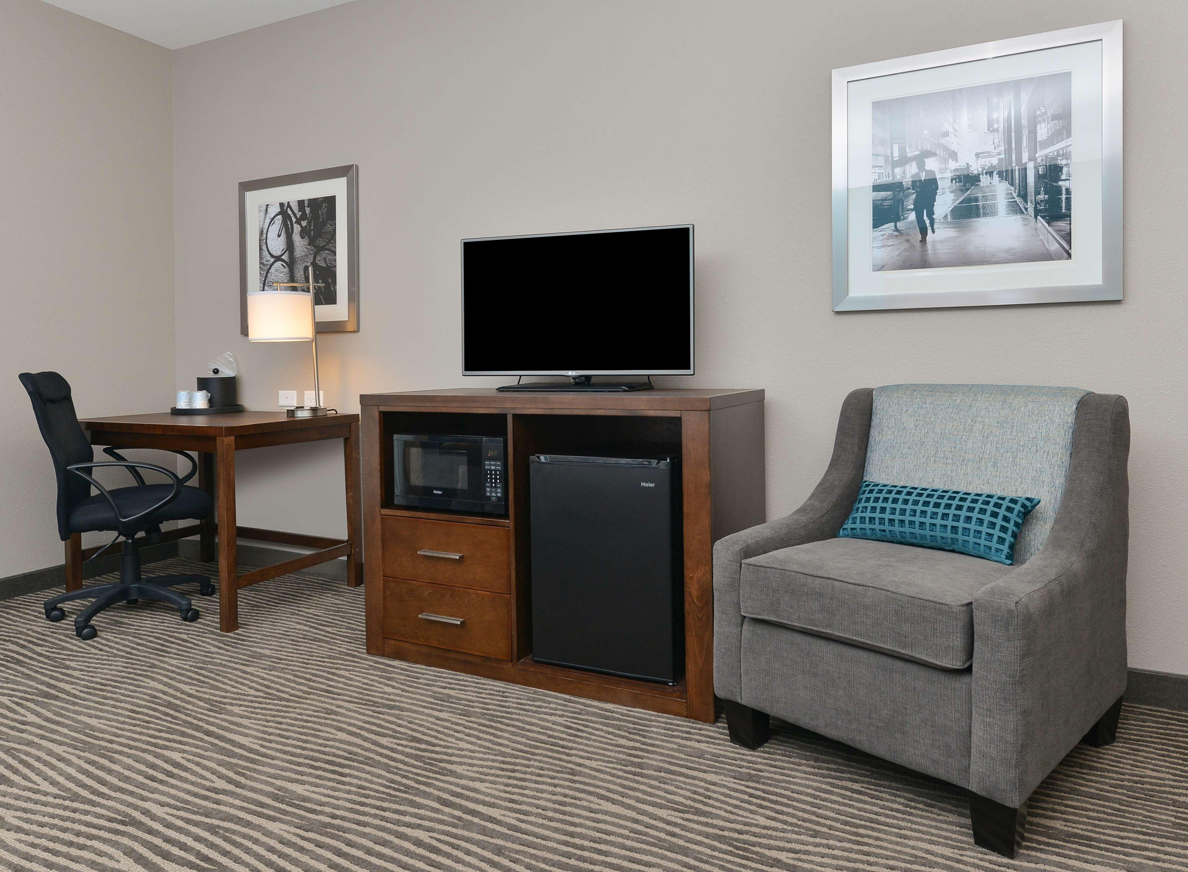 Hampton Inn & Suites Des Moines Downtown Εξωτερικό φωτογραφία