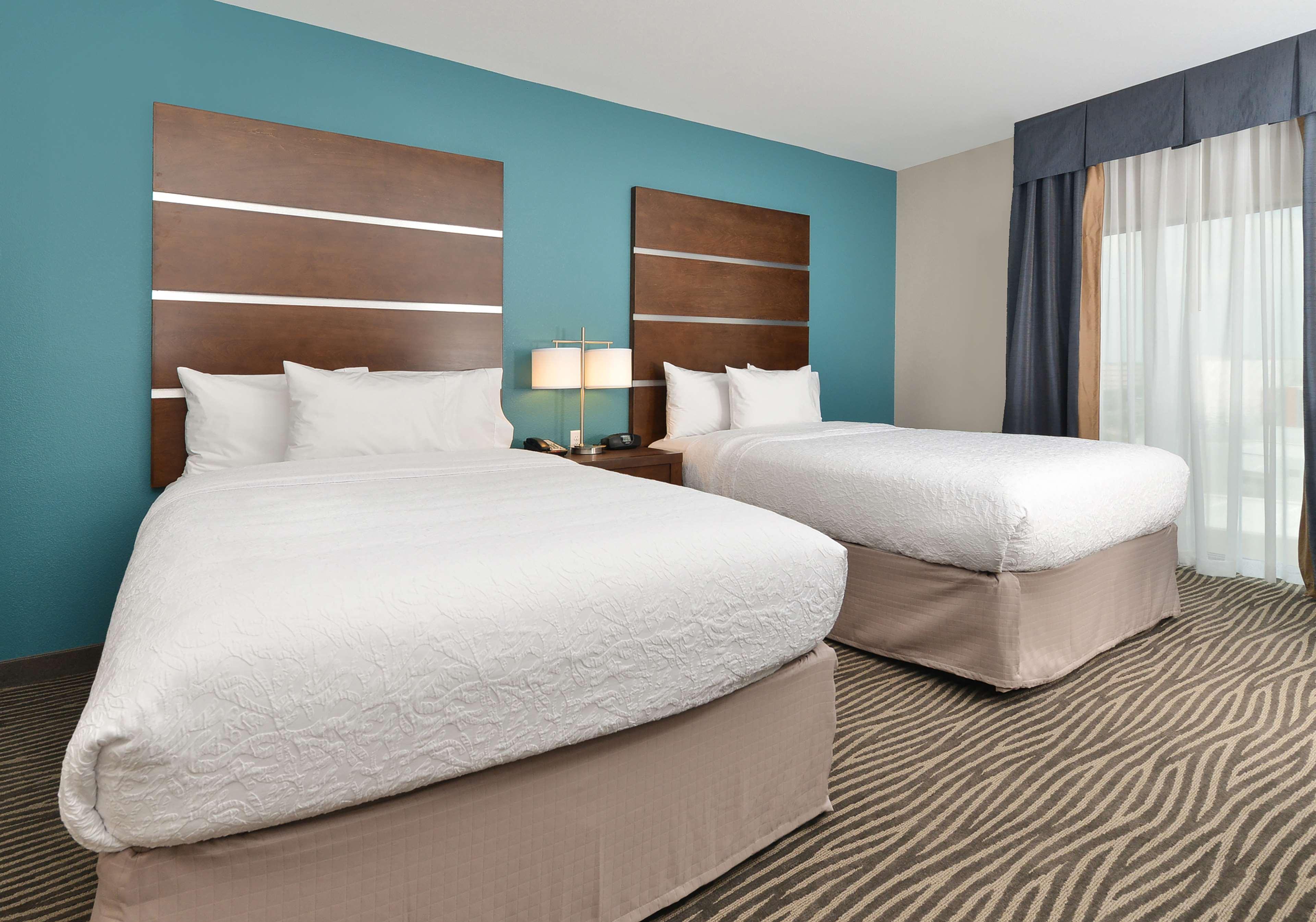 Hampton Inn & Suites Des Moines Downtown Εξωτερικό φωτογραφία