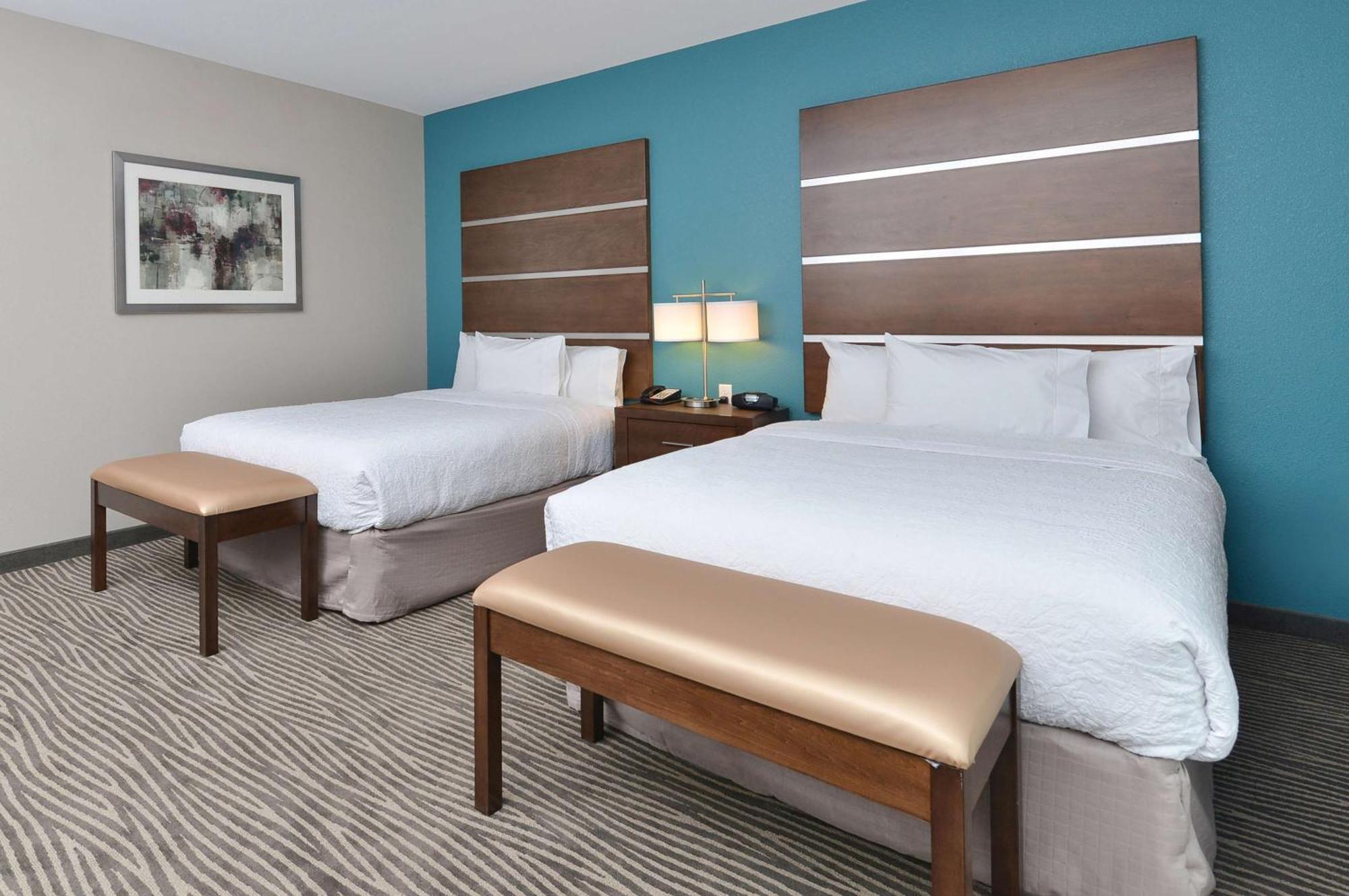 Hampton Inn & Suites Des Moines Downtown Εξωτερικό φωτογραφία