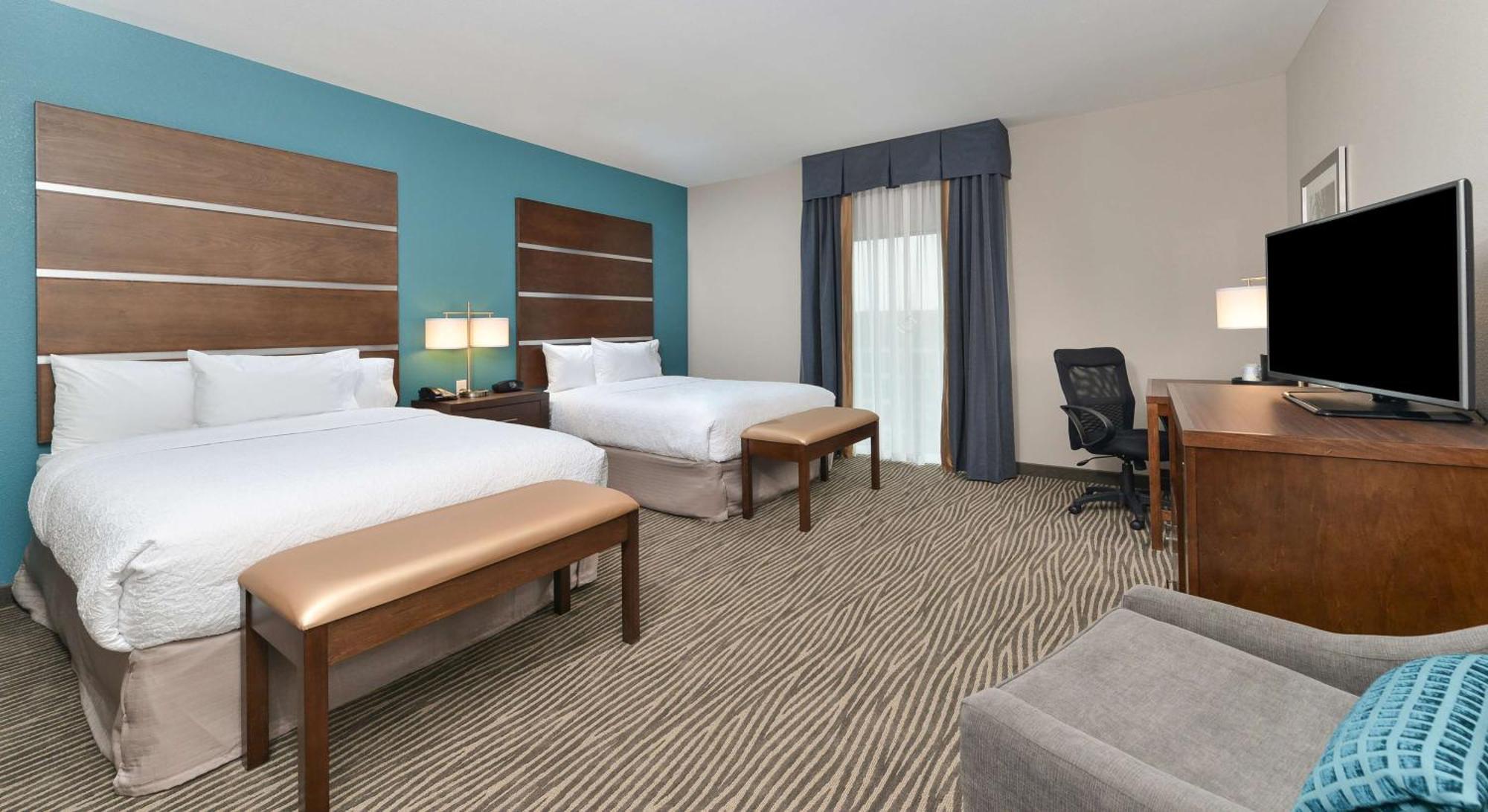Hampton Inn & Suites Des Moines Downtown Εξωτερικό φωτογραφία