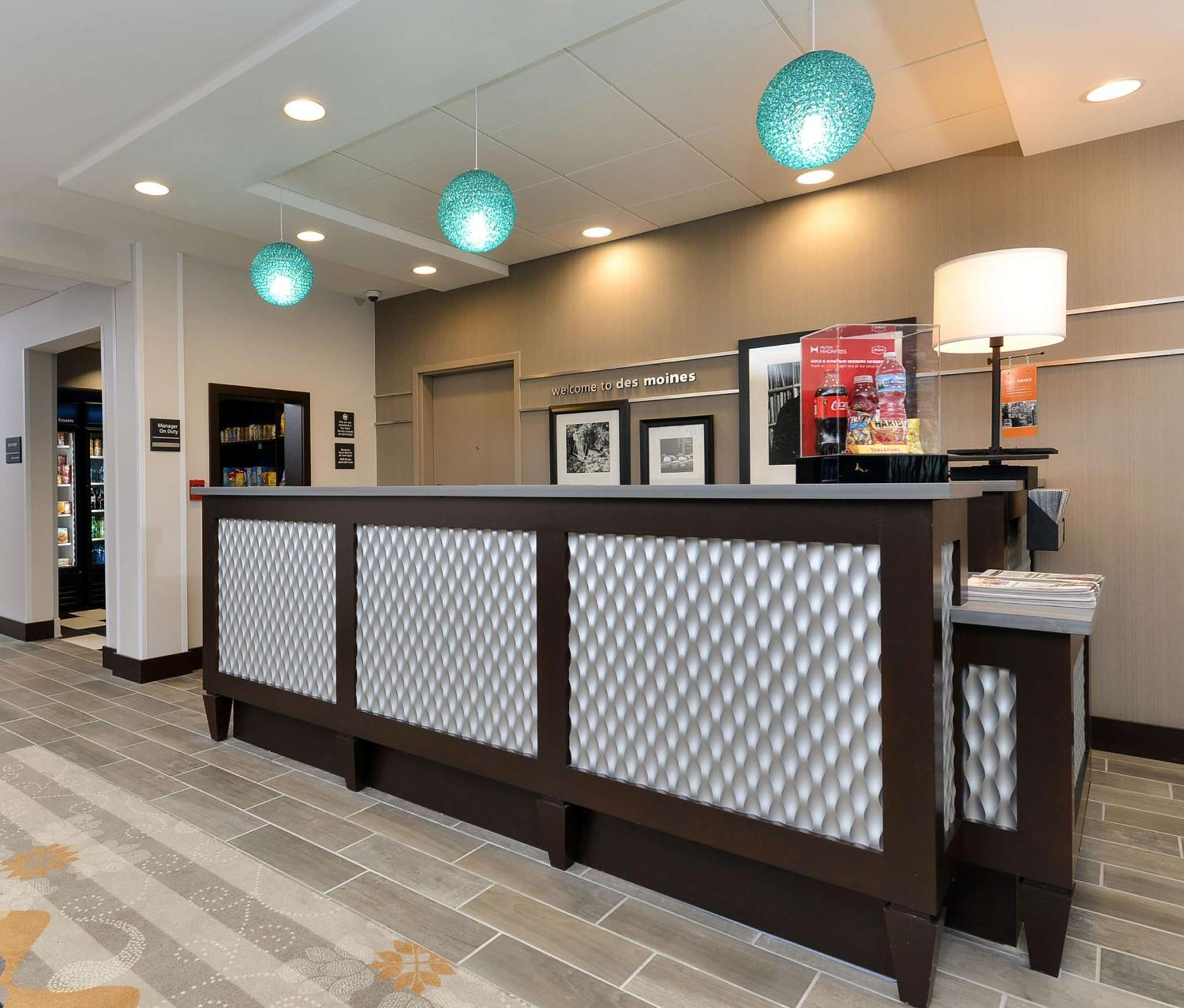 Hampton Inn & Suites Des Moines Downtown Εξωτερικό φωτογραφία